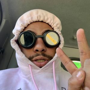 Meet your Posher, Jeffrey